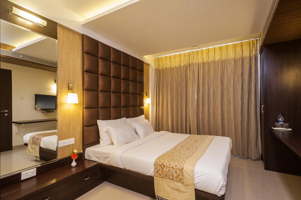 Vinstar Serviced Apartments Хинджавади Номер фото