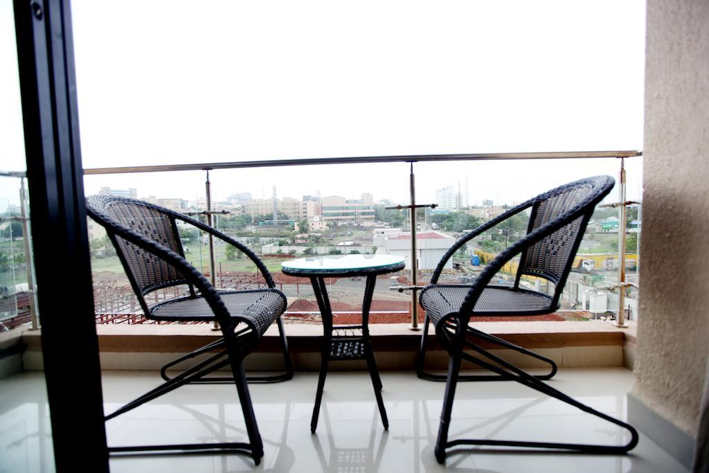 Vinstar Serviced Apartments Хинджавади Экстерьер фото