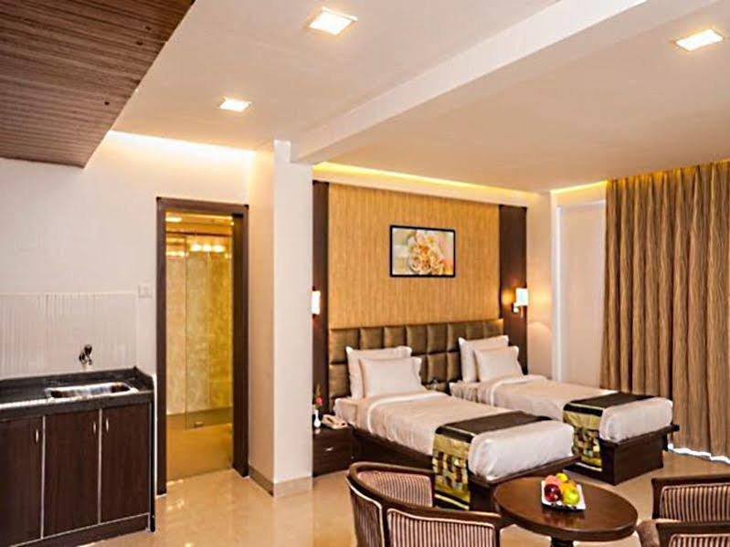 Vinstar Serviced Apartments Хинджавади Экстерьер фото